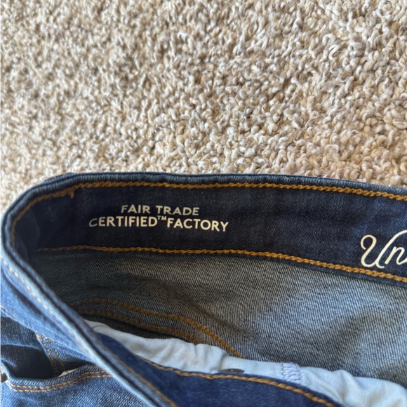 Universal Thread Jeans - Picture 4 of 5
